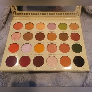 ACE BEAUTE FLORAL VINTAGE PALETTE